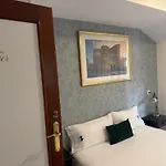 Boutique Weber's 3* Gijón