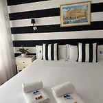 Boutique Weber's Πανσιόν 3*