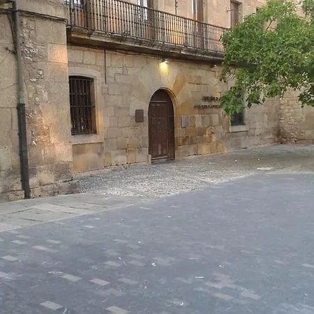 Costa بيت ضيافة 3*