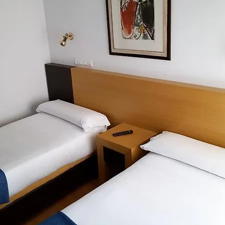 Costa بيت ضيافة خيخون